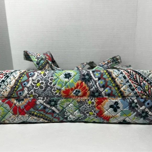 VERA BRADLEY Citrus Paisley Tote Bag - Picture 9 of 12